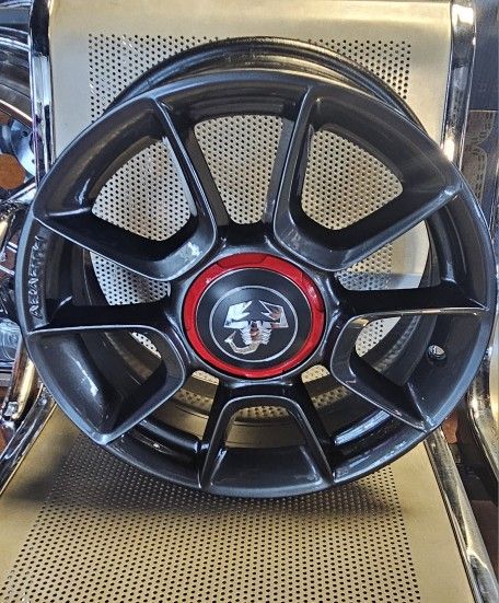 16in Fiat 500 Abarth Wheel