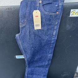 Brand New Levi’s 