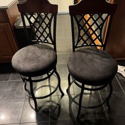 Stools Bar