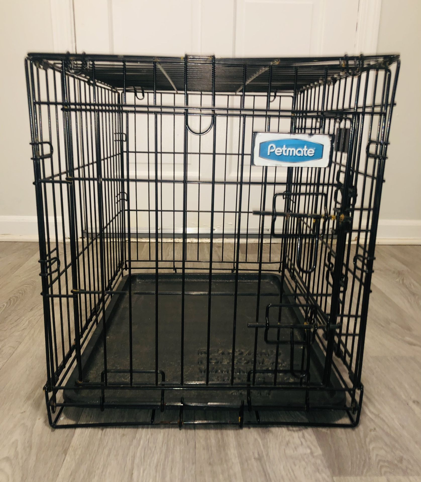 PETMATE 1 Door Wire Crate For Small - Medium