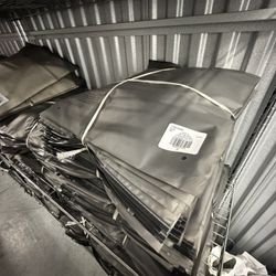 White/black Essential T-shirts