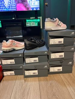 Various Name Brand Tennis Shoes 