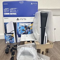 Play station 5 Disc / Digital 1TB