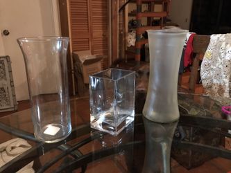 Flower Vase - $4 ea