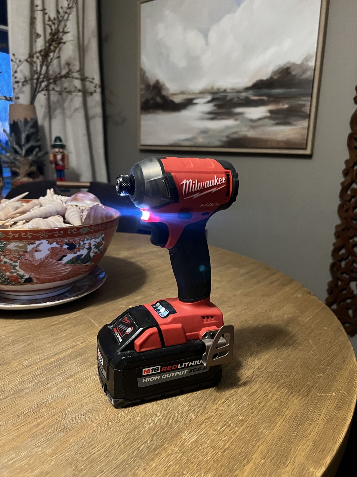 M18 FUEL SURGE 18V Lithium-Ion Brushless Cordless 1/4 impact  driver 