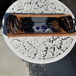 🎃💀 One-of-a-Kind Halloween Resin Art – $40