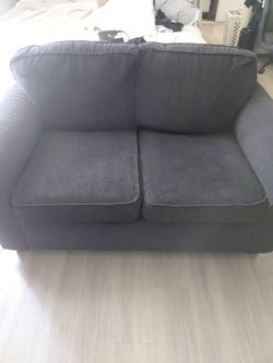 Small couch/sofa