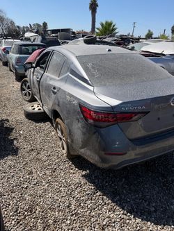 2020 nissan sentra for parts only