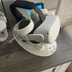 Oculus Quest 2 (with Head Strap)