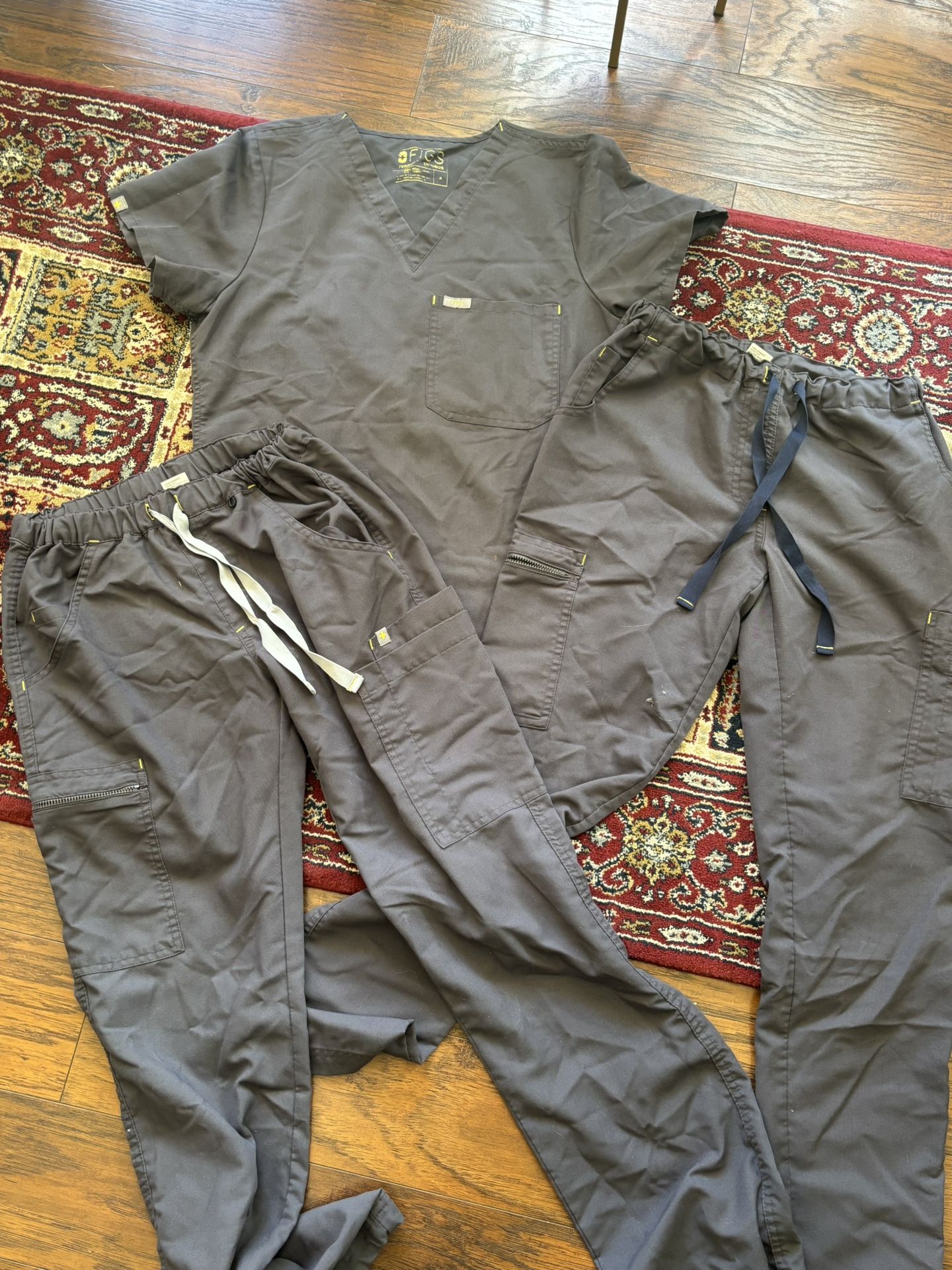 Grey Figs Scrubs Set