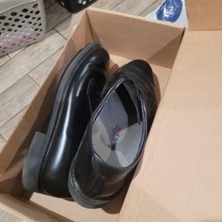 Mens size 10  Shoes