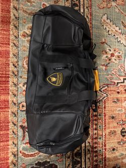 Lamborghini Carbon-Look Duffel Bag – Black/Yellow