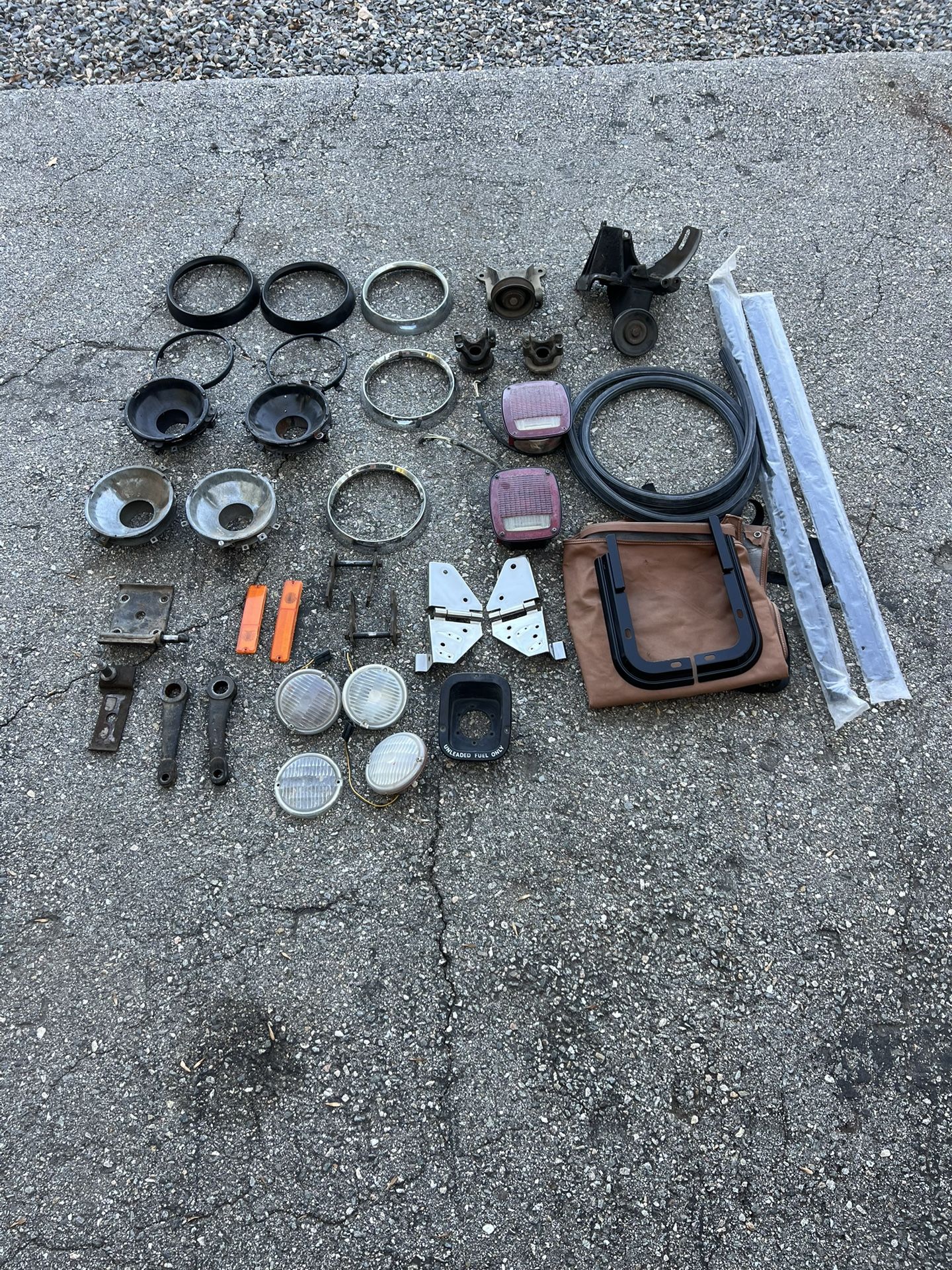 Jeep CJ And Cj7 Misc Parts 1(contact info removed)