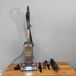 Shark Vertex Powered Lift-Away Upright Vacuum with cyclone pet cordless