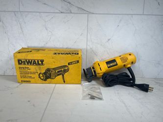 DeWalt DW660 5 Amp Heavy-duty Corded Cut-out Tool With Box (A1G010061)