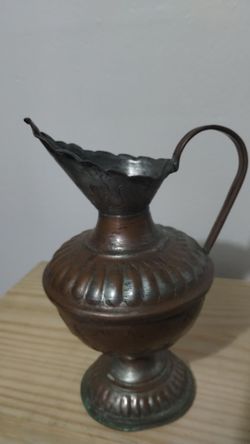 VINTAGE HAMMERED METAL PITCHER 8"