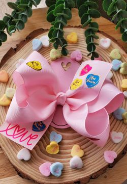 Valentine hair bows