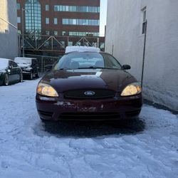 2005 FORD TAURUS SE 49 K Miles 