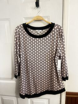 Women’s Croft & Barrow Top New Size M