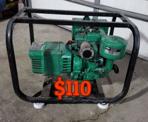 Coleman Generator 4000 Watts 8-HP  Briggs Straton Motor $110