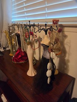 Jewelry display