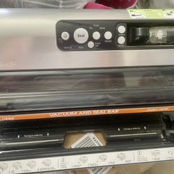 Vacuum Sealer - Used Once 