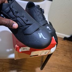 Like-New Race Bike Shoes