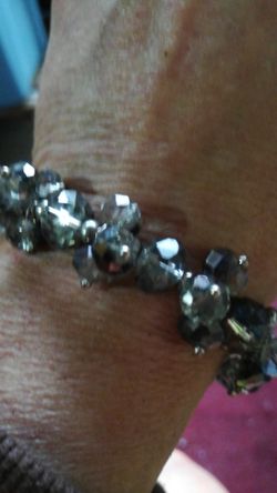 Bracelet glass beaded and sparkly
