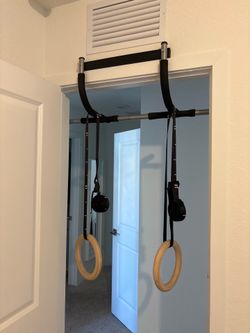Doorway Pull-Up Bar + Wooden Gymnastic Rings Set – Home Gym