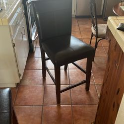 Bar Stools Or Breakfast Stools 