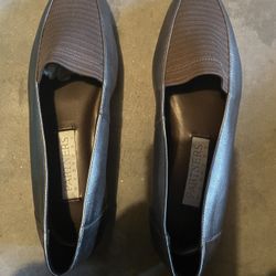 Bronze Flat Shoe By Partners NWT Sz 7