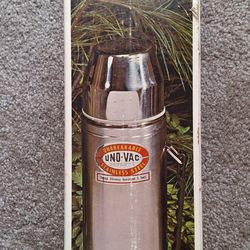Vintage Uno-Vac One Quart Unbreakable Stainless Steel Vacuum Bottle/Thermos. Very nice!