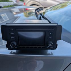 2019 Civic Stock Radio 