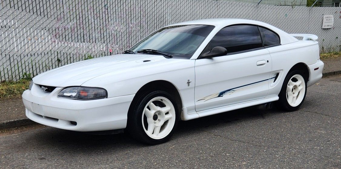 1998 Ford Mustang