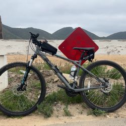 GT Aggressor Pro Mountain Bike