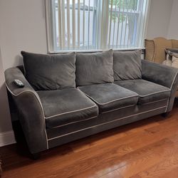 Modern Gray 3-Seater Couch - Soft Fabric, Great Condition
