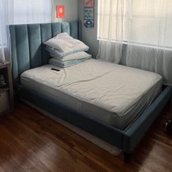 Queen bed Frame And Box Spring 