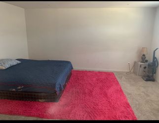I’m renting master bedroom temporarily