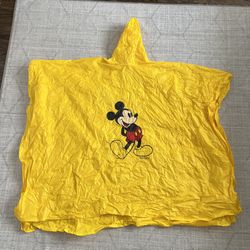 Vintage Disneyland Disney Adult Unisex Yellow Mickey Mouse PVC 2272 Rain Poncho