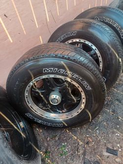 Rims N Tires  275/70R18