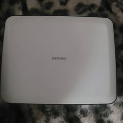 Philips 7" Screen Portable DVD Player in White