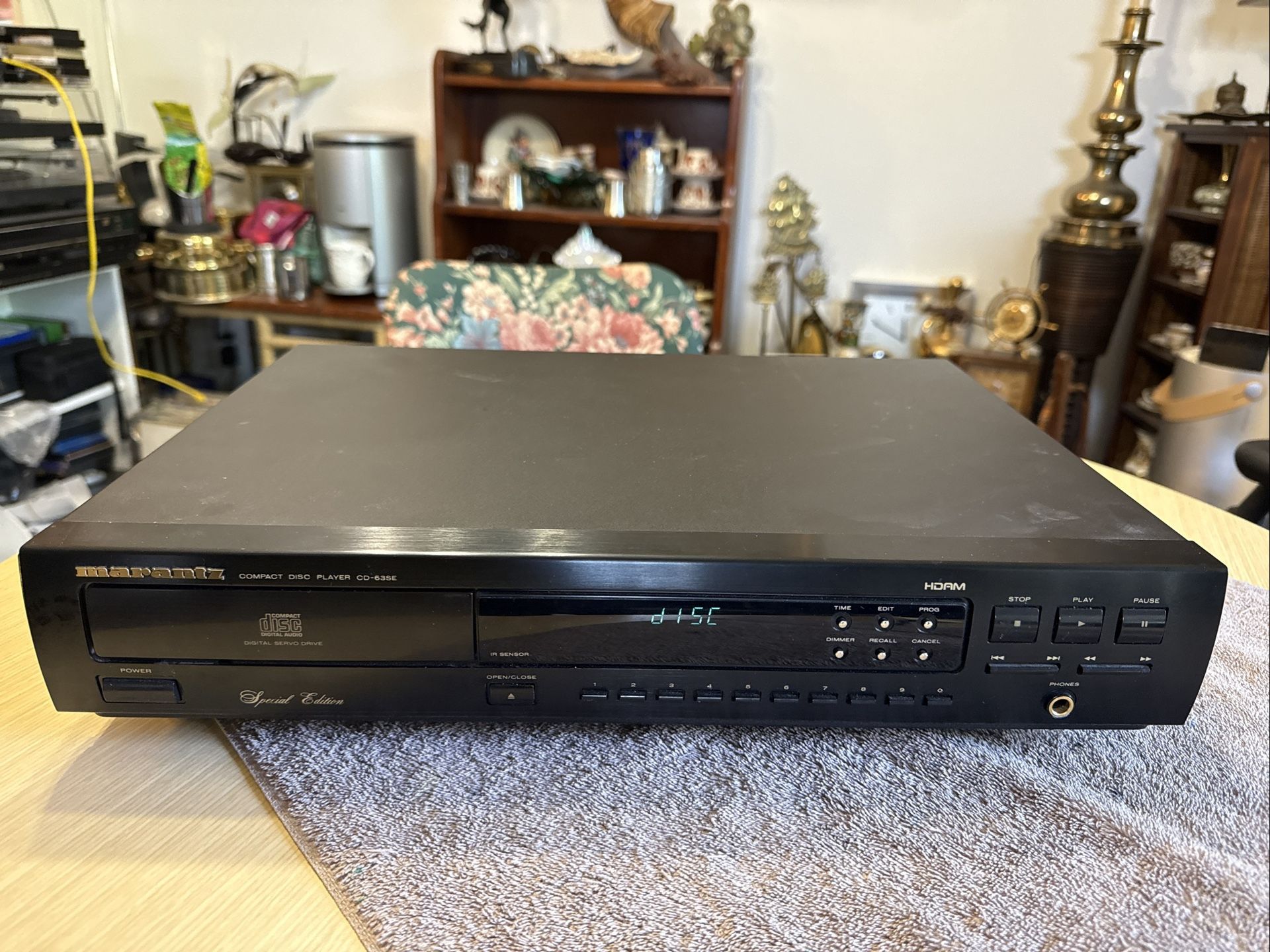 Marantz CD-63SE Compact Disc Player