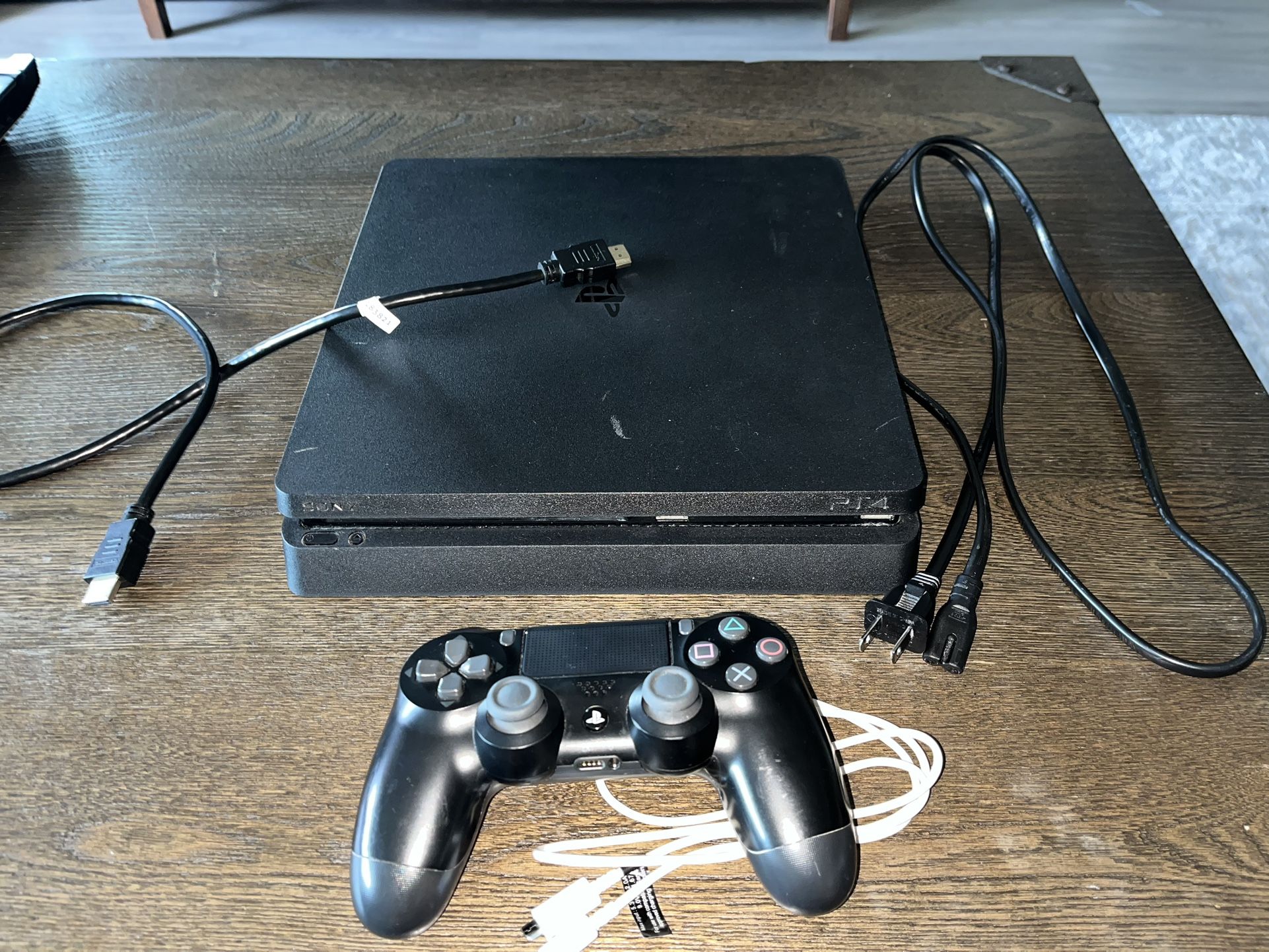 PlayStation 4 500 GB Console With Controller HDMI and charger Factory Reset