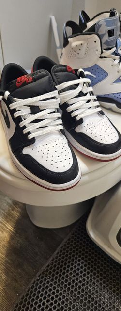 Jordan 1 Black Toe Low