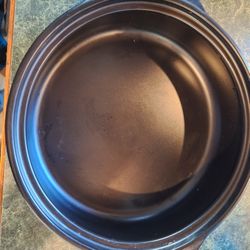 Pampered Chef Rockcrok Everyday Pan 2.5 Qt