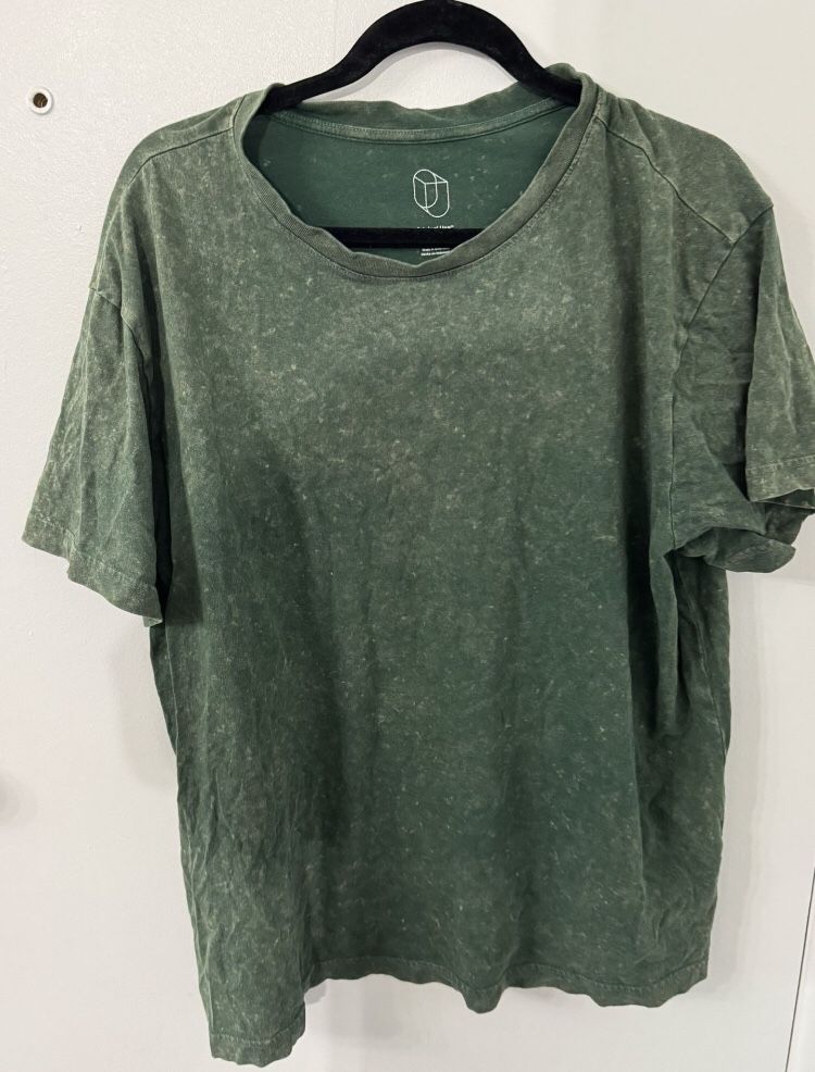 Men’s Green T Shirts