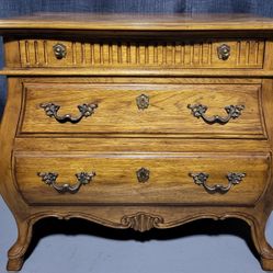 Drexel Grand Villa 3 Drawer Oak Bombe Commode Chest Nightstand Dresser