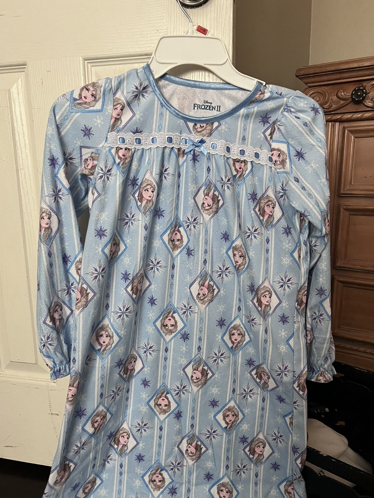 Flannel Frozen Nightgown 
