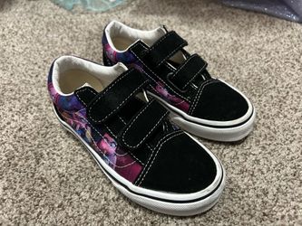 Vans KPop Demon Hunters Old Skool V Size 12.5 with Box