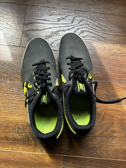 Nike Indoor Soccer Shoes 11.5 Like New 